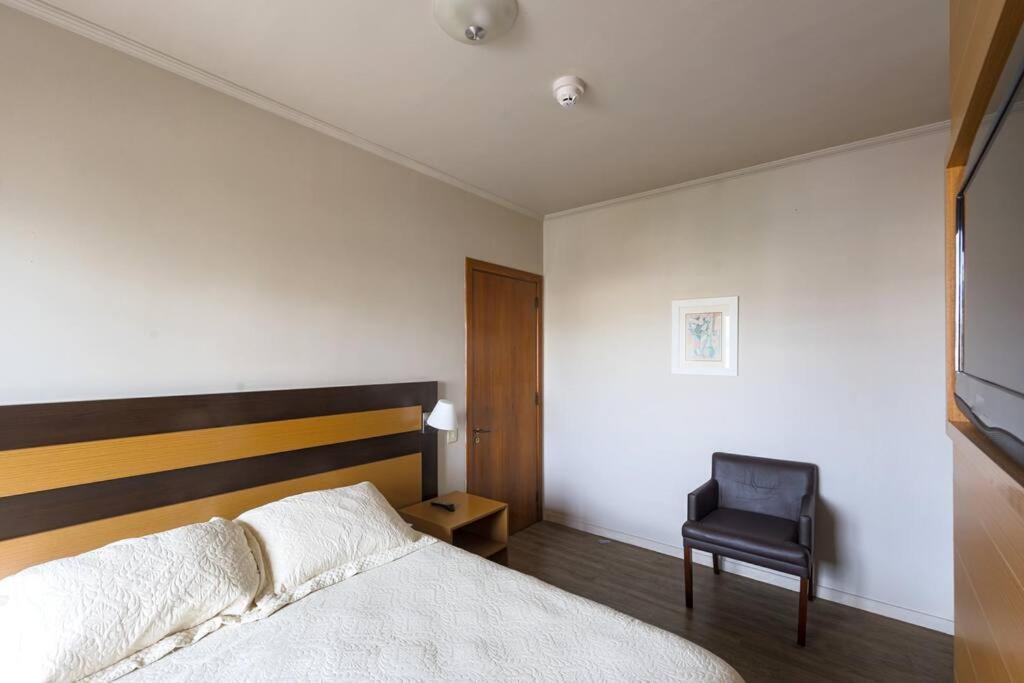 Апарт отель Flat Avenida Independencia Порту-Алегри Экстерьер фото